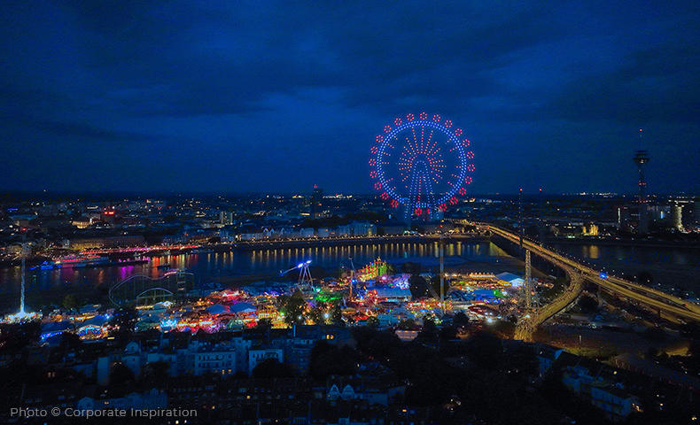 AO Drohnenshow zur Düsseldorfer Rheinkirmes 2025